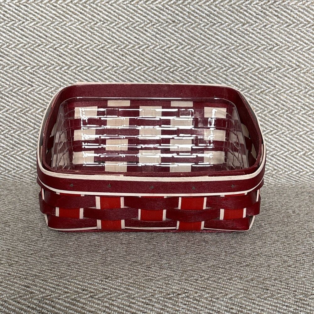 Longaberger 2016 Sweetheart Love‎ Notes Basket With Protector